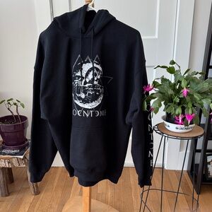 Gildan Black Moon Graphic Hoodie